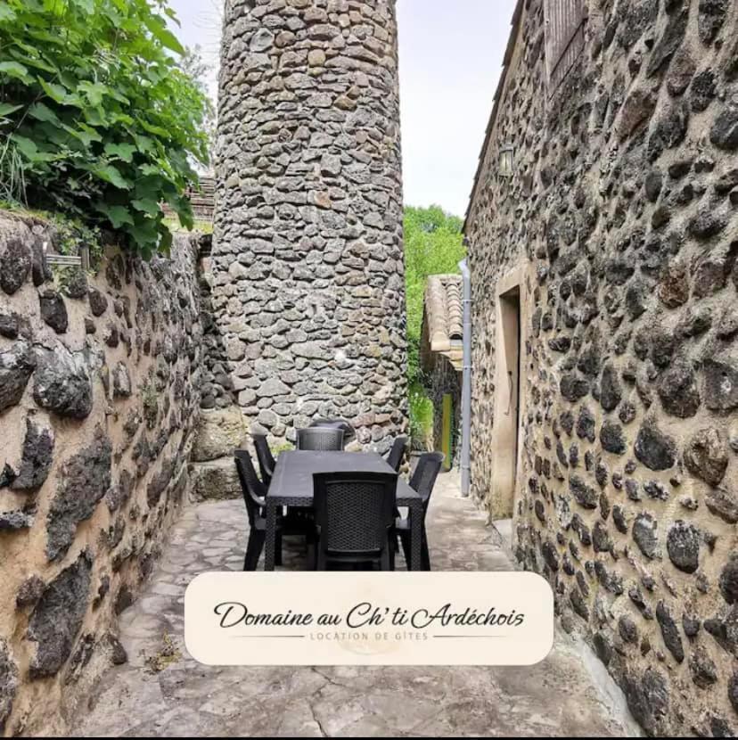 Gite De Groupe - Domaine Au Ch'Ti Ardechois Rochessauve Eksteriør billede